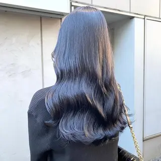 ロング カラー ブリーチなし艶カラー タクト🫧のヘアスタイル