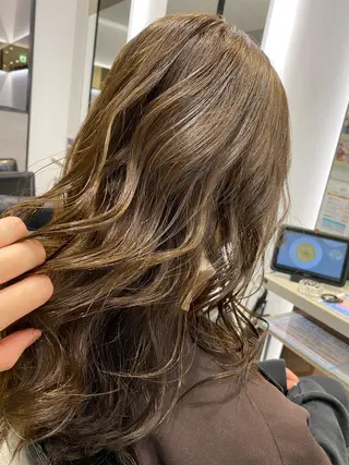 セミロング カラー 【湘南台の艶髪の神様 】💓モリモト💓のヘアスタイル