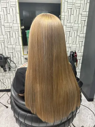 ロング パーマ 篠原 侑作のヘアスタイル