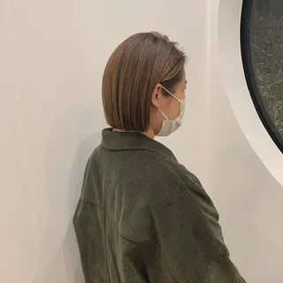 ミディアム 津秋 朝美のヘアスタイル