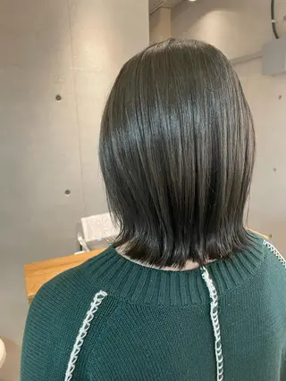 ミディアム カラー しのはら まどかのヘアスタイル