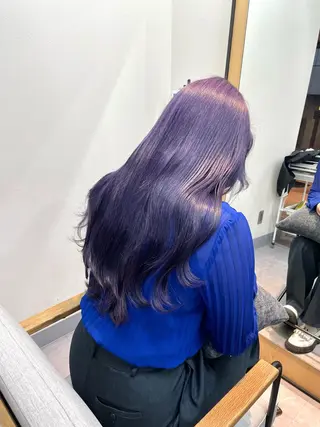 ロング カラー RINOSHORES YOKOHAMA.日本大通り店所属・ハイトーン nagisaのヘアスタイル