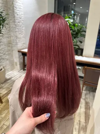 ロング カラー Aura所属・丸山 心 / 艶カラーのヘアスタイル