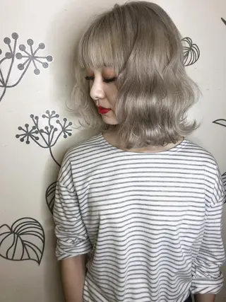 ミディアム 可児 令路のヘアスタイル