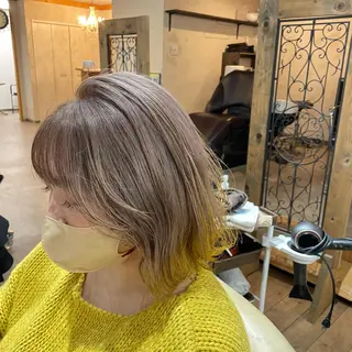 ミディアム カラー 🌼RIKA🌼レデ ィース専門💖のヘアスタイル