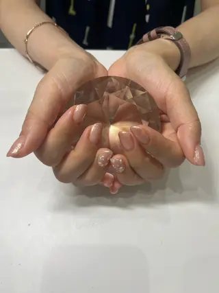 ネイル Rio🌹/ ネイル/束感マツエクのマツエク・マツパデザイン