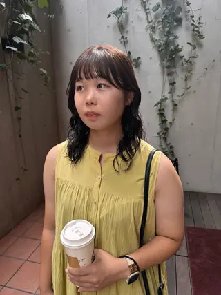 ミディアム パーマ 大橋 芽衣のヘアスタイル