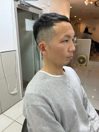 ショート メンズ 大内 雅生のヘアスタイル
