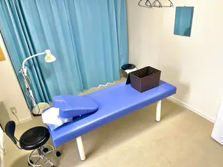 ゆに 鍼灸・整体院のエステ・リラクイメージ