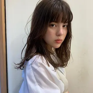 セミロング カラー 顔周りレイヤー 🎀マリノのヘアスタイル