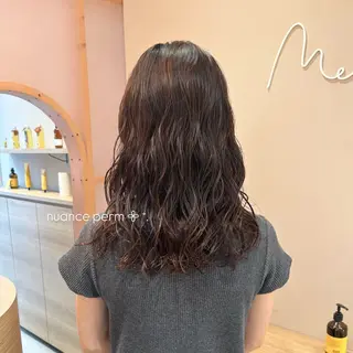 ミディアム パーマ 谷川 優奈のヘアスタイル