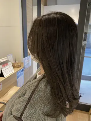 セミロング カラー newi京橋 【sachi】のヘアスタイル