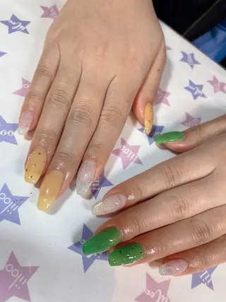 ネイル iiloo aromaworksのネイルデザイン