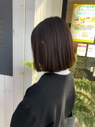 ミディアム 細沼 葵のヘアスタイル