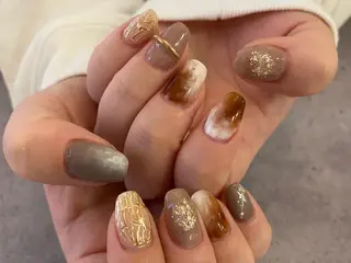 ネイル EmaNail新大阪所属・nailist 🍊Linaのネイルデザイン