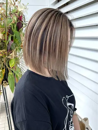 ミディアム －SARRY－ YUKIのヘアスタイル
