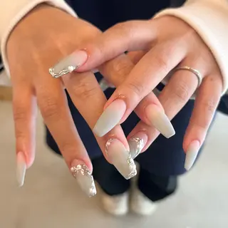 ネイル aiu  ｱｲﾕｰ ちひろのネイルデザイン