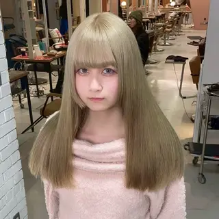 カラー LUNTY NAMBA 難波駅前店所属・透け感ベージュ 🪐REN🪐のヘアスタイル