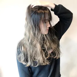 カラー 黒田 菜結のヘアスタイル