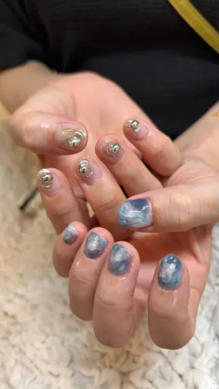 ネイル Lucy's Eyelash & Nail 小倉店所属・t. suzuのネイルデザイン
