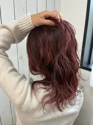 ミディアム JUNO所属・阪神西宮★JUNO 川﨑温子のヘアスタイル