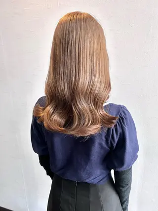 セミロング カラー 𝒌𝒚𝒐𝒌𝒂 🍀のヘアスタイル