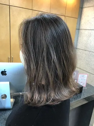 ミディアム カラー olino 【オリノ】西田辺のヘアスタイル