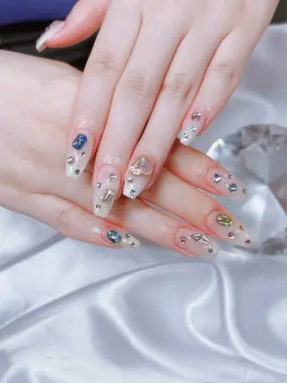 ネイル GO TODAY 横浜Solace店所属・Azuki Nail🎀のネイルデザイン