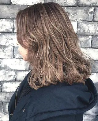 ミディアム カラー カットが得意 🫧ショートボブ🫧のヘアスタイル