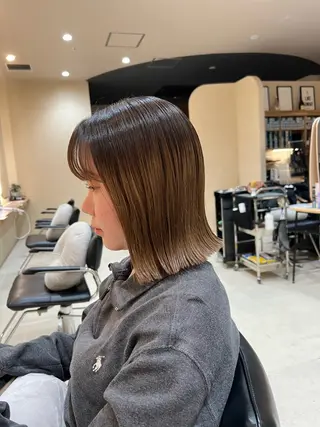 ミディアム 🌈新田 みどり🌈のヘアスタイル