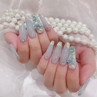 ネイル 菅谷 百花のネイルデザイン