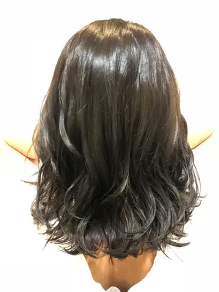 ミディアム カラー 髪質改善/痛ませ ないカラー/西村航大のヘアスタイル