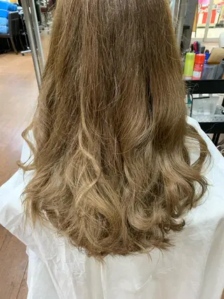 ロング glow所属・嶋田 遥奈のマツエク・マツパデザイン