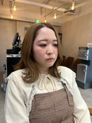ミディアム ブリーチカラー 🤎〰️Yuunaのヘアスタイル