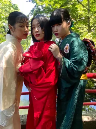 ヘアアレンジ ﾎｯﾄﾍﾟｯﾊﾟｰ に移行中【かな】のヘアスタイル