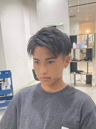 メンズ ピンクカラー🎀 米津 美佑のヘアスタイル