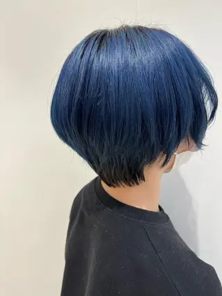 ショート カラー 🐺ウルフ× ハイトーン🐺MOEのヘアスタイル