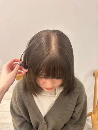 ミディアム カラー レイヤーカット/長岡 グレージュ/マユ🎀のヘアスタイル