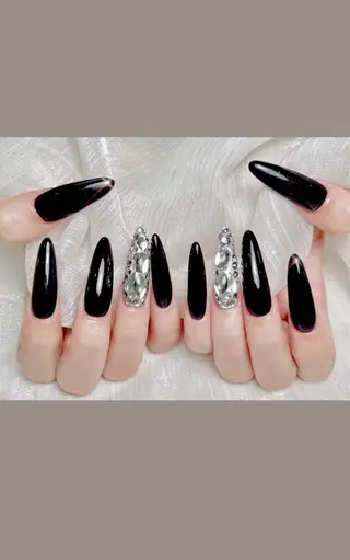 カラー Umi nail Salon所属・Umi.Runa 🫧のネイルデザイン