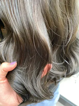 セミロング カラー ヘアアレンジ アンククロス渋谷【ANKH CROSS】所属・韓国ヘア┊︎レイヤー ┊︎haruka🌙のヘアスタイル