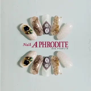 ネイル Nail  Aphroditeのネイルデザイン