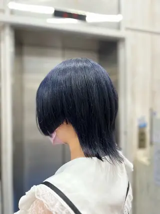 ミディアム white.梅田所属・White梅田  ／ COCOのヘアスタイル