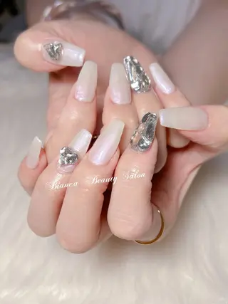 ネイル Bianca 大山のネイルデザイン