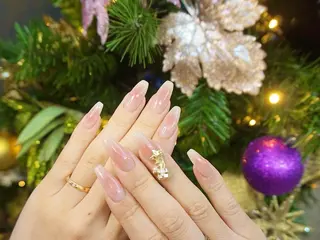 ネイル 松村 里奈のネイルデザイン