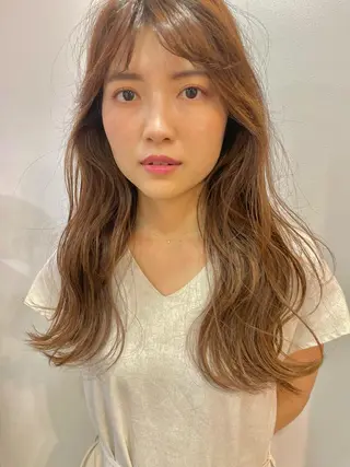 ロング カラー ブリーチなしで透け感 暖色カラーボブaoiのヘアスタイル