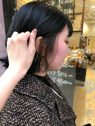 ショート カラー 樋渡 侑希のヘアスタイル