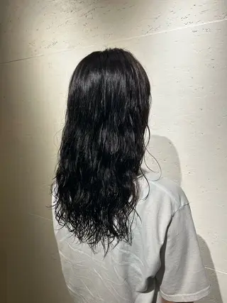 ロング パーマ ASCH八事店所属・ushimaru sakiのヘアスタイル