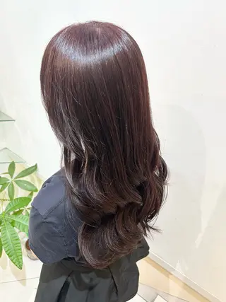 セミロング カラー 🪄髪質改善艶カラー 🦄石井栞のヘアスタイル