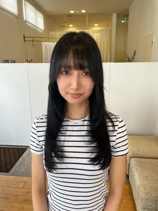 ロング 平間 稔希のヘアスタイル