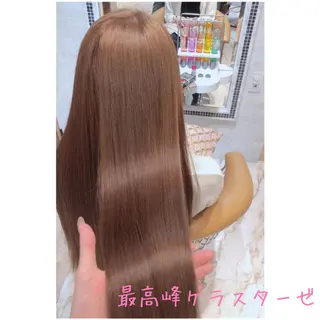 セミロング 代表山口ひな 髪質改善のプロのヘアスタイル